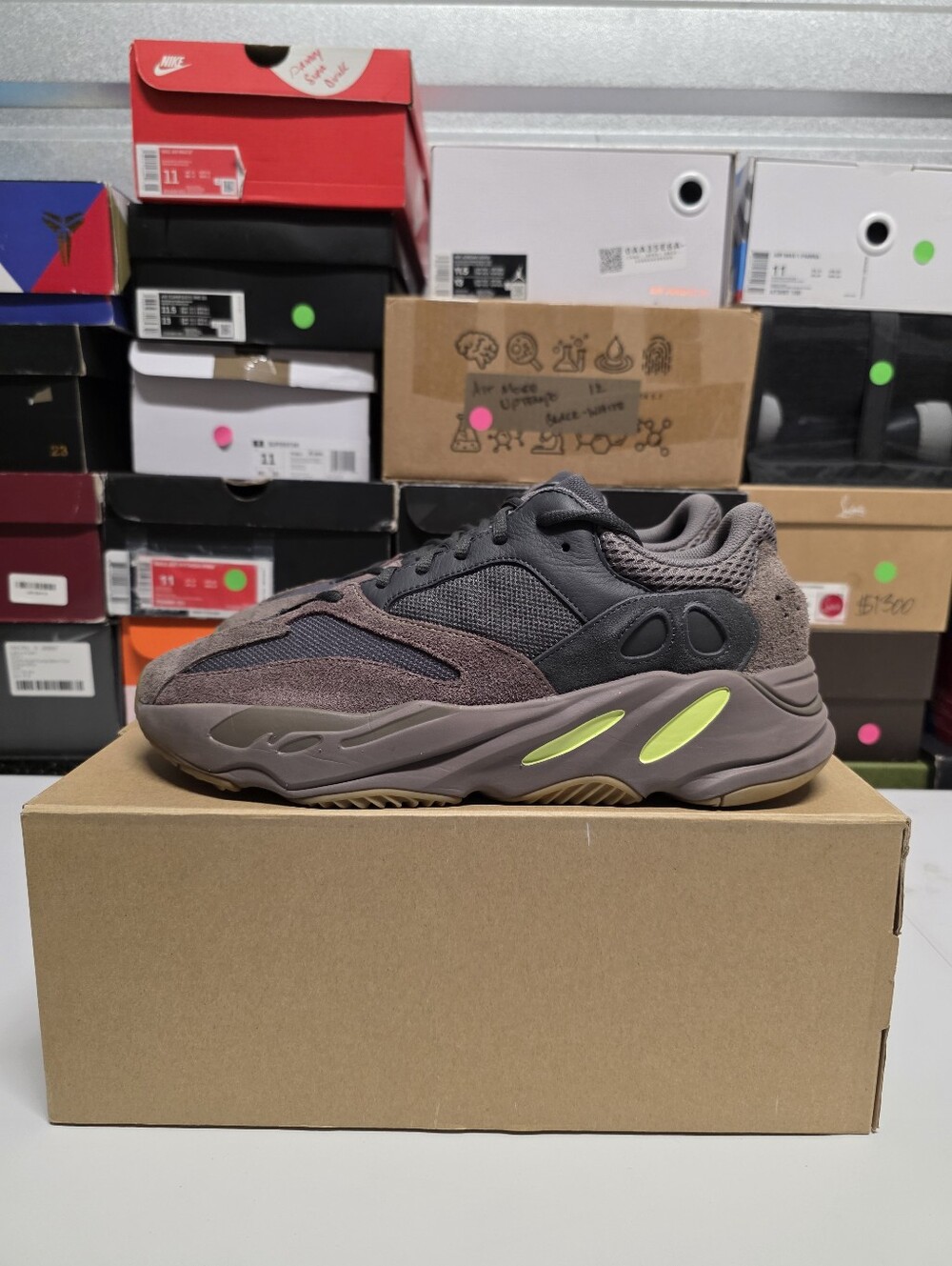 adidas Yeezy Boost 700 'Mauve' Sz 12